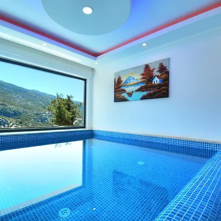 Saltanat Villa